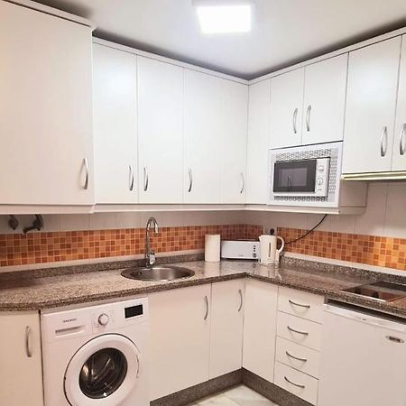 Apartamento A 2 Minutos De La Playa Y Centro Fuengirola Bagian luar foto