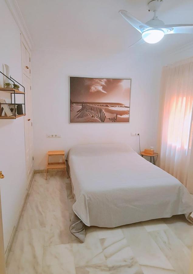 Apartamento A 2 Minutos De La Playa Y Centro Fuengirola Bagian luar foto
